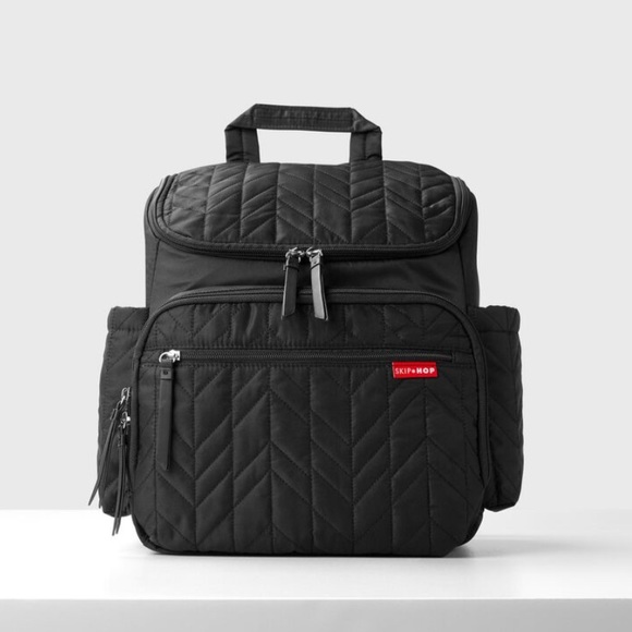 NWT Skip Hop Forma Diaper Backpack - Black - Picture 1 of 5